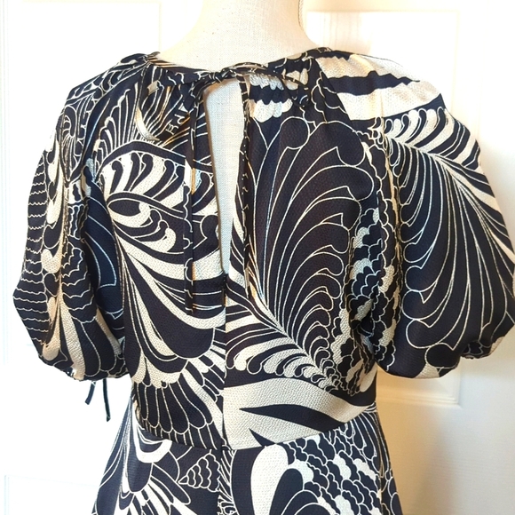 Ted Baker Faridda Printed Puff Sleeve Dress - Picture 8 of 10